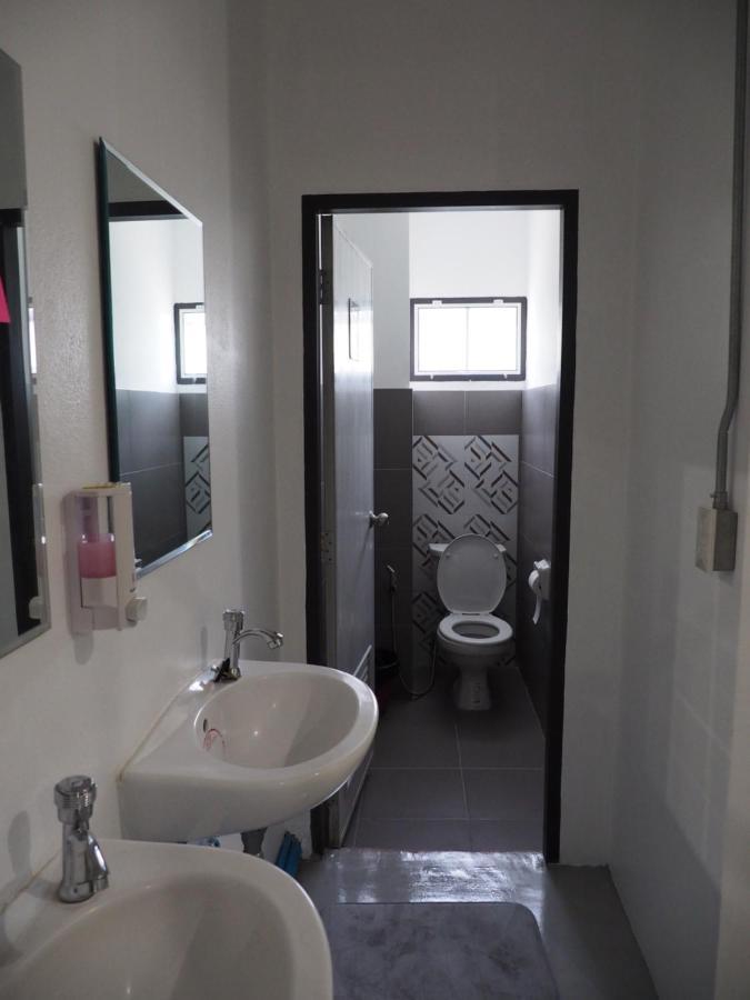 Prachan Hostel 通萨拉 外观 照片