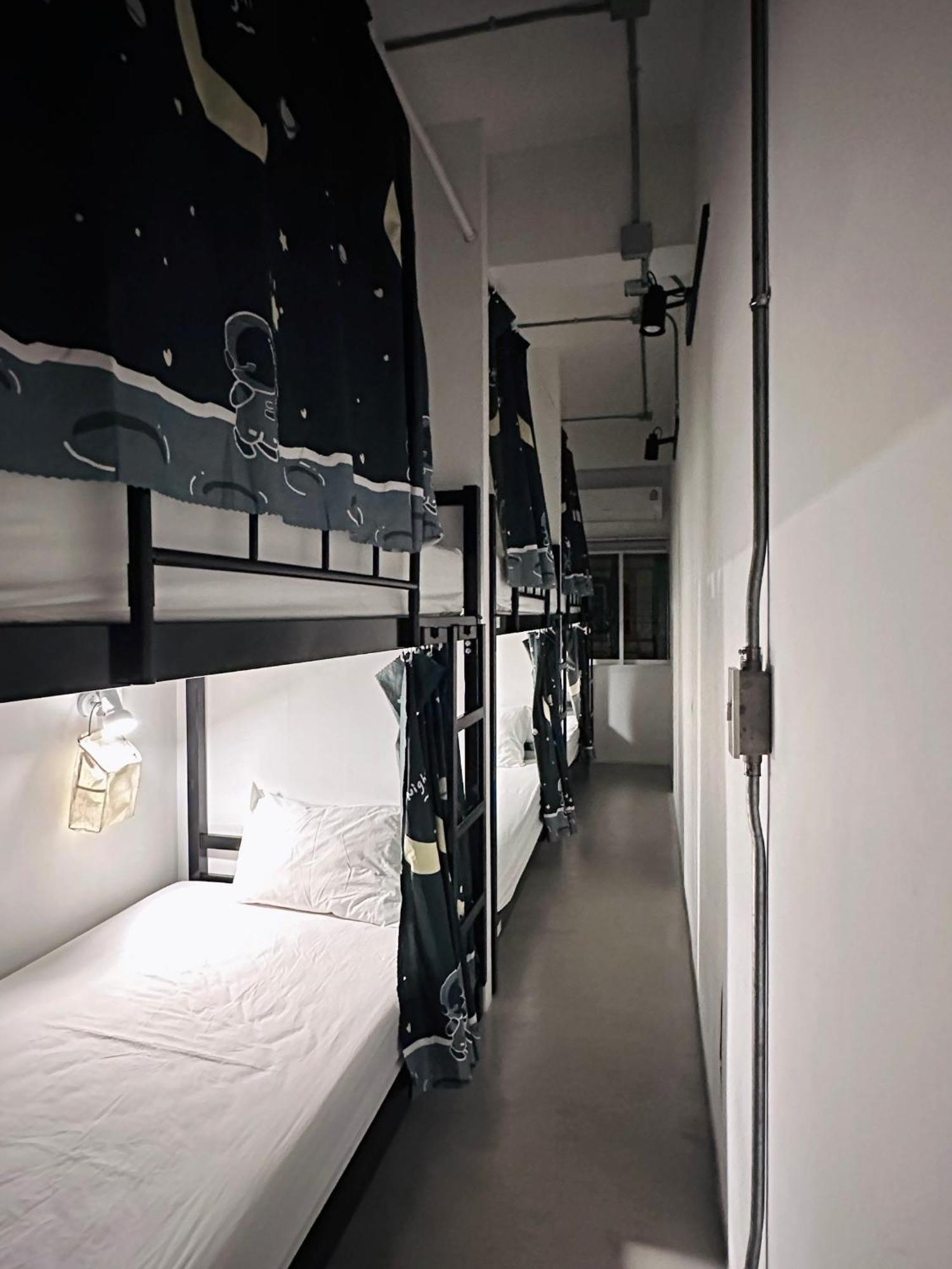 Prachan Hostel 通萨拉 外观 照片